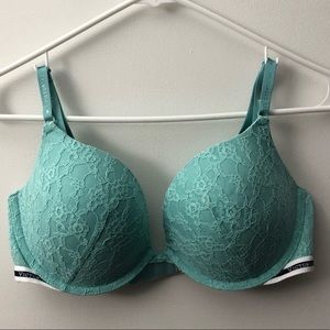 Lt blue Victoria’s Secret lace overlay push up bra